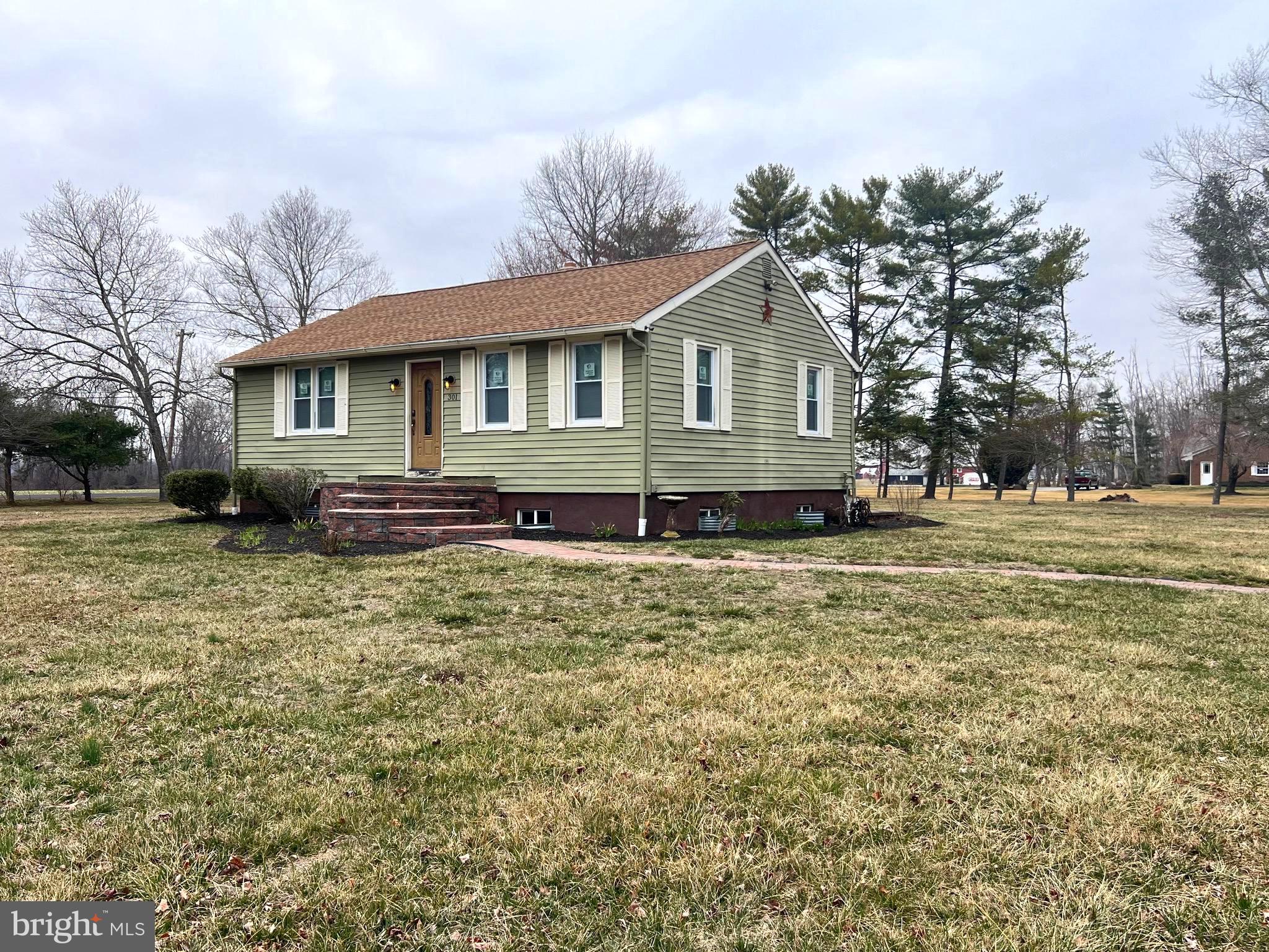 301 Pemberton Road Southampton, NJ 08088 - Photo 24 of 29 a view of a house with a yard