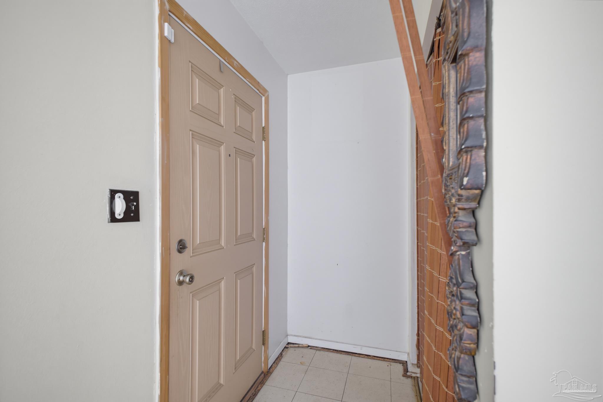 6421 Dunbar Road Pensacola, FL 32505 - Photo 7 of 42 Gallery Image 7