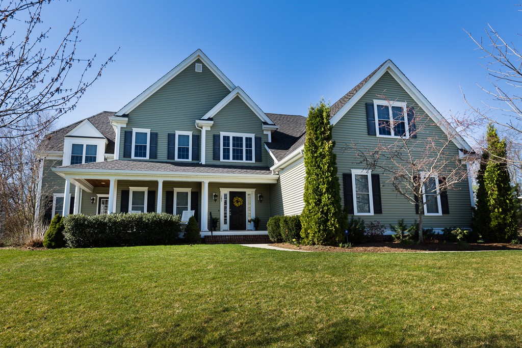 185 Riverside Drive Wrentham, MA 02093 - Photo 1 of 30 Gallery Image 1