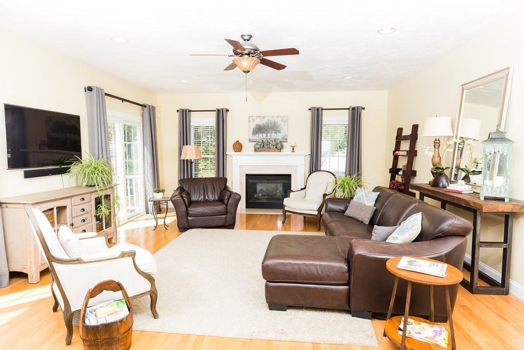 185 Riverside Drive Wrentham, MA 02093 - Photo 7 of 30 Gallery Image 7
