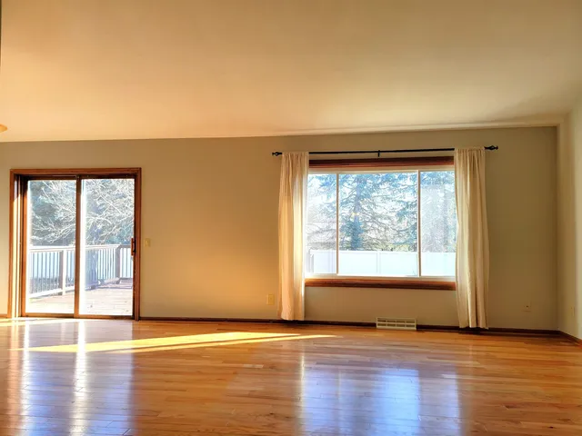 $469,000 | 1823 Wallinford Drive, Sun Prairie, WI 53590