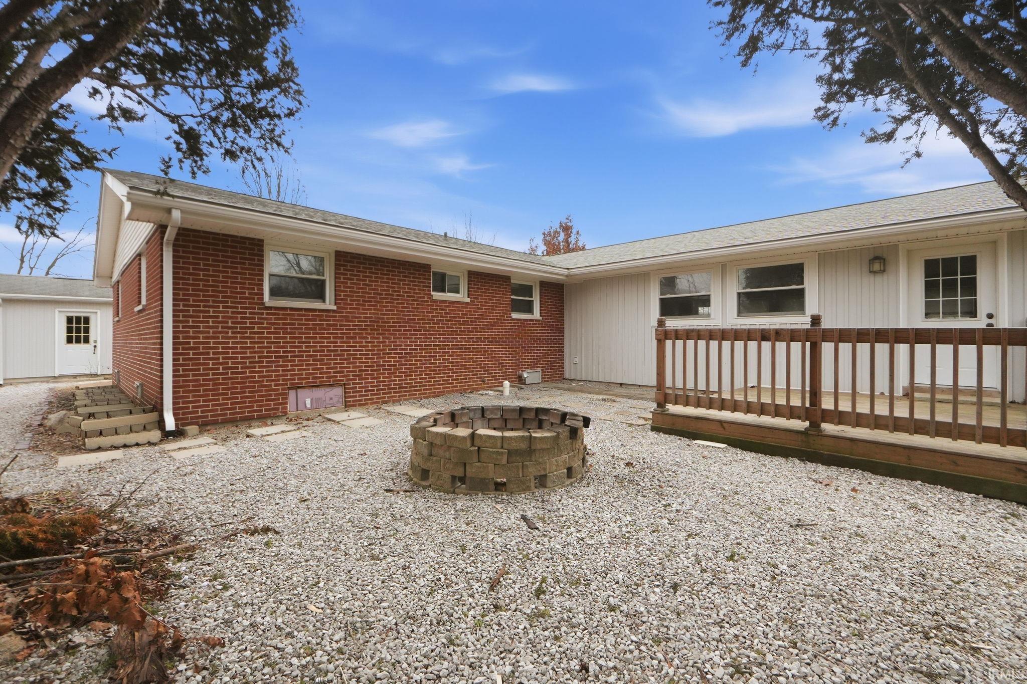 15019 Auburn Road Fort Wayne, IN 46845 - Photo 32 of 34 Gallery Image 32