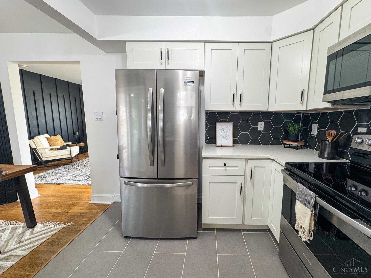 3151 South Road Cincinnati, OH 45248 - Photo 30 of 44