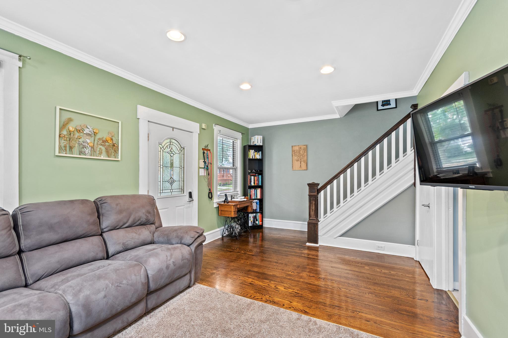 102 Carlisle Road Audubon, NJ 08106 - Photo 4 of 22 Gallery Image 4