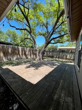 $1,795 | 7909 Lazy Lane, Unit A, Austin, TX 78757