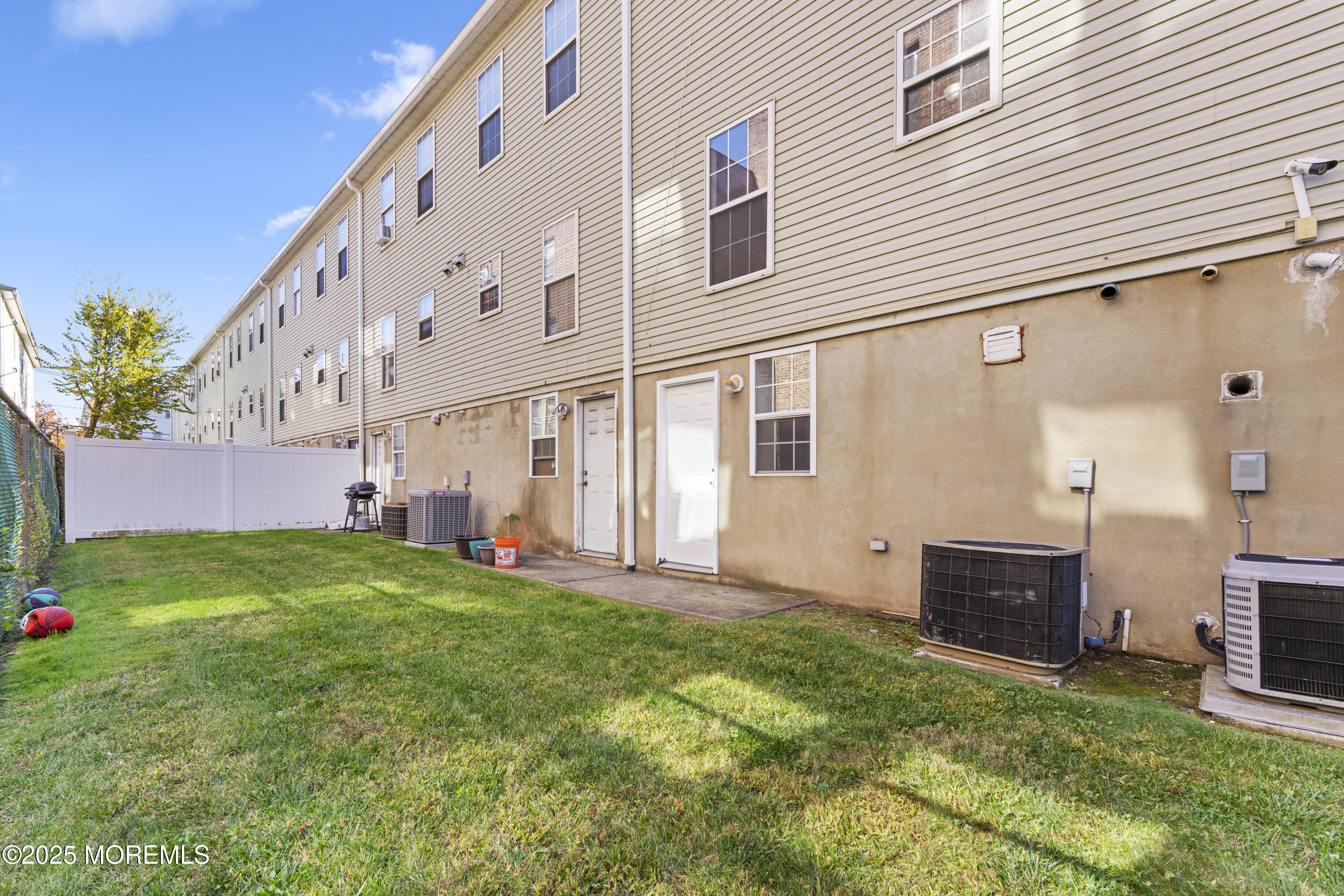 12 Carmella Court Newark, NJ 07104 - Photo 39 of 41 a view of a back yard of the house