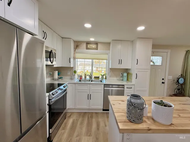 $305,000 | 226 Southeast 6th Street, Grangeville, ID 83530