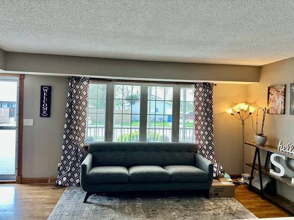 $263,000 | 914 12th Place, Camanche, IA 52730