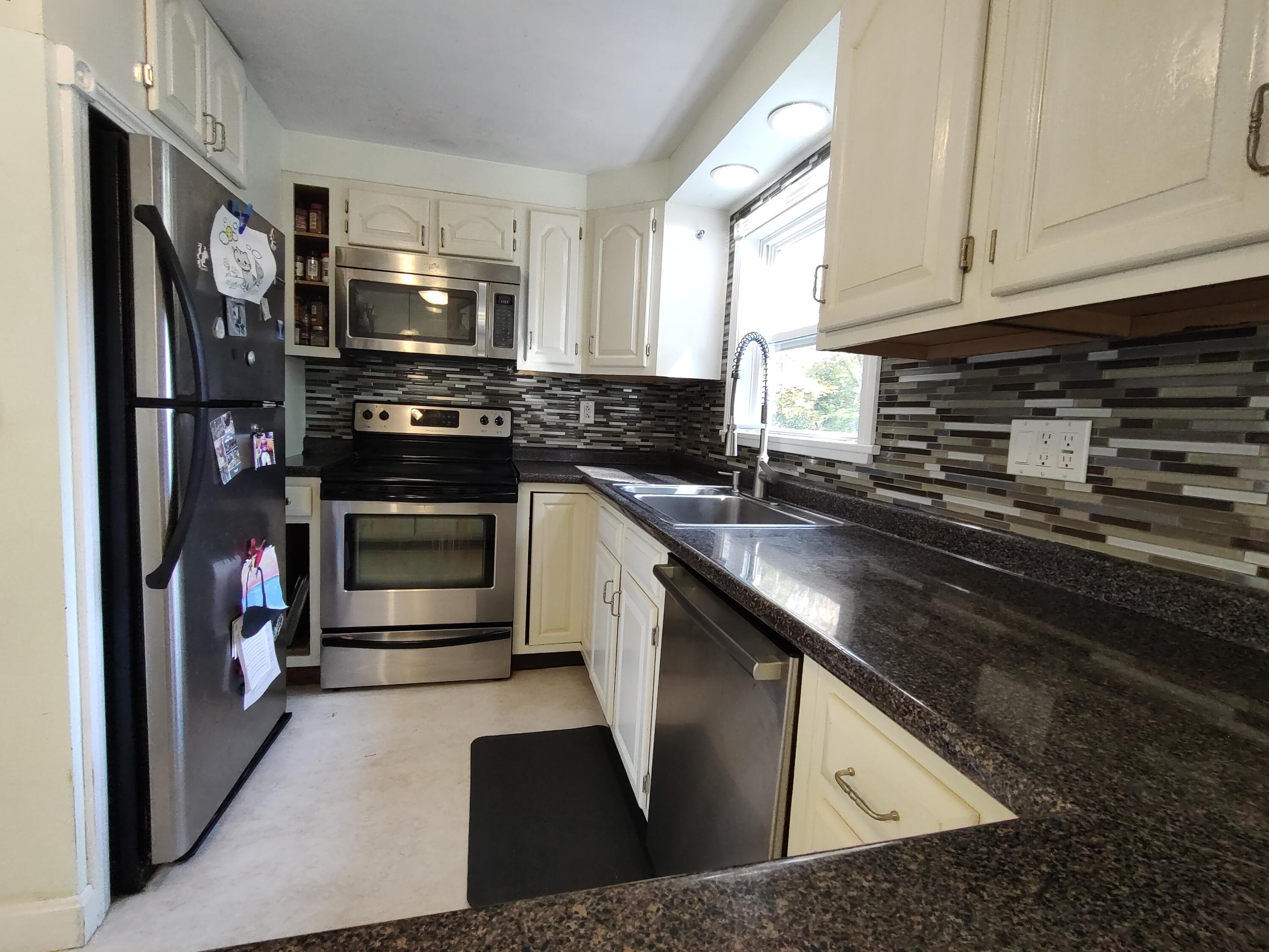 5 Duncan Road Augusta, ME 04330 - Photo 1 of 12 IMG_20231004_115648682