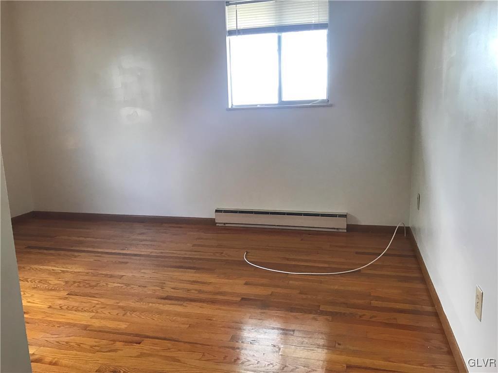 140 El Reno Avenue Nazareth, PA 18064 - Photo 8 of 12 Gallery Image 8
