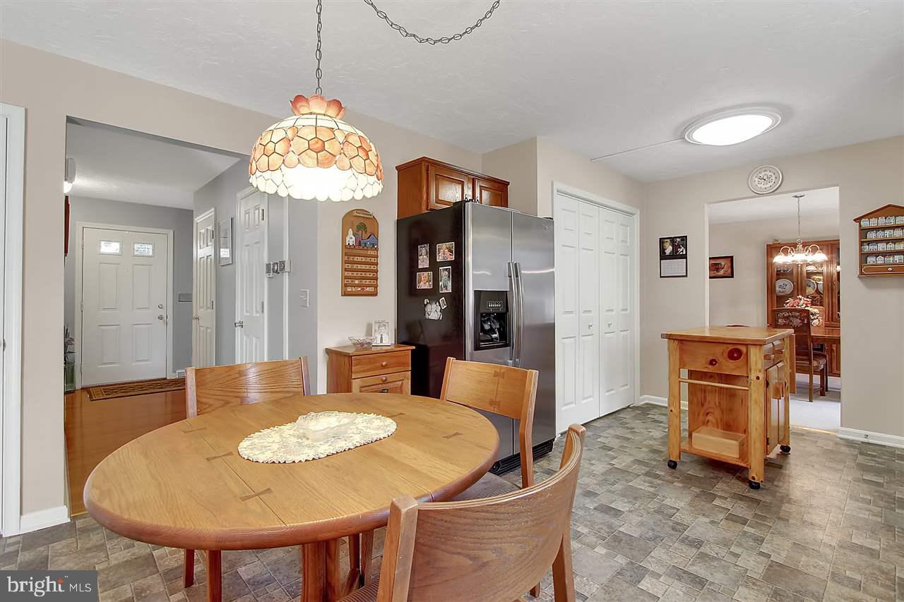146 Meadow Road York, PA 17406 - Photo 13 of 26 Gallery Image 13