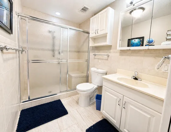 $1,850 | 8 North Marlin Avenue, Key Largo, FL 33037