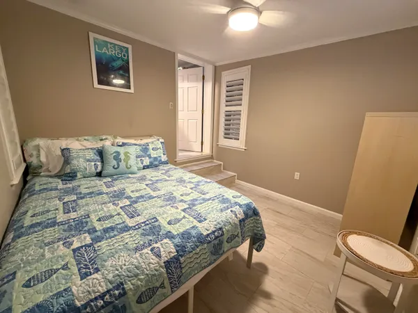 $1,850 | 8 North Marlin Avenue, Key Largo, FL 33037