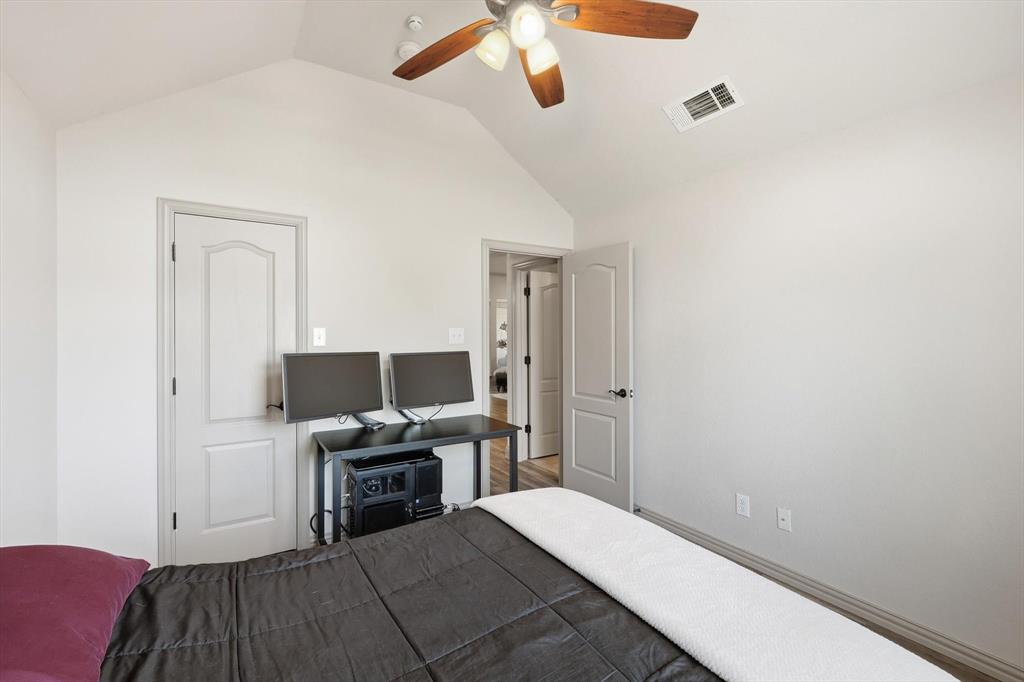 340 Merced Street Burleson, TX 76028 - Photo 28 of 40