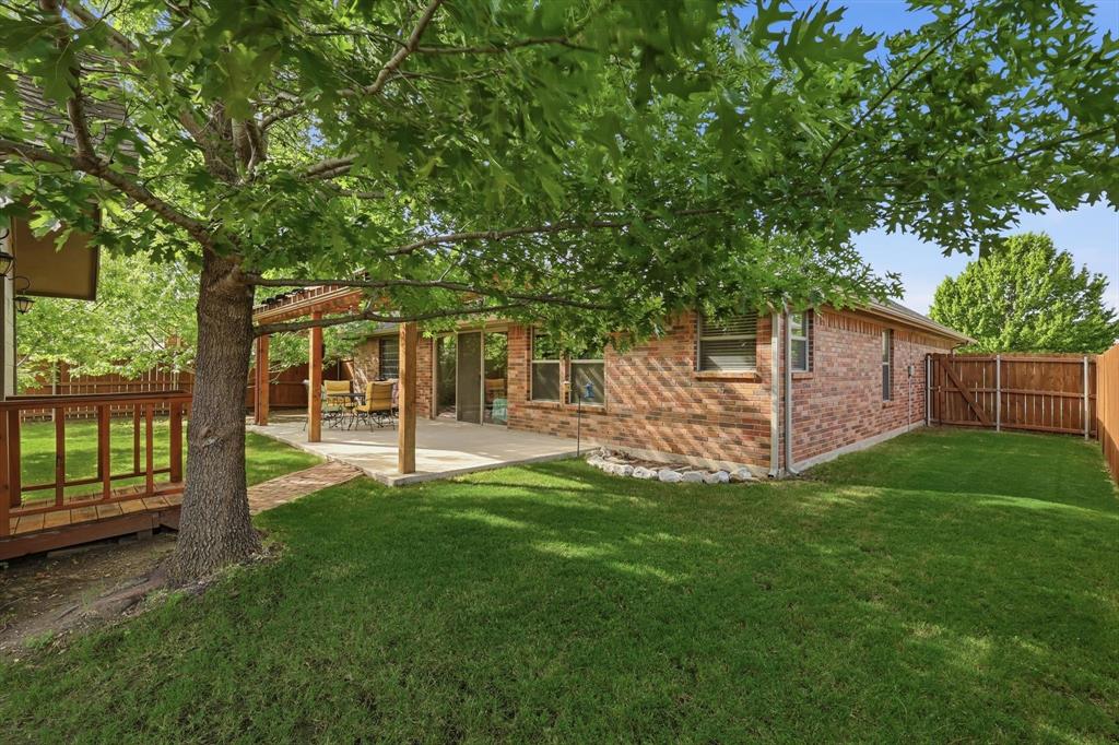 340 Merced Street Burleson, TX 76028 - Photo 38 of 40