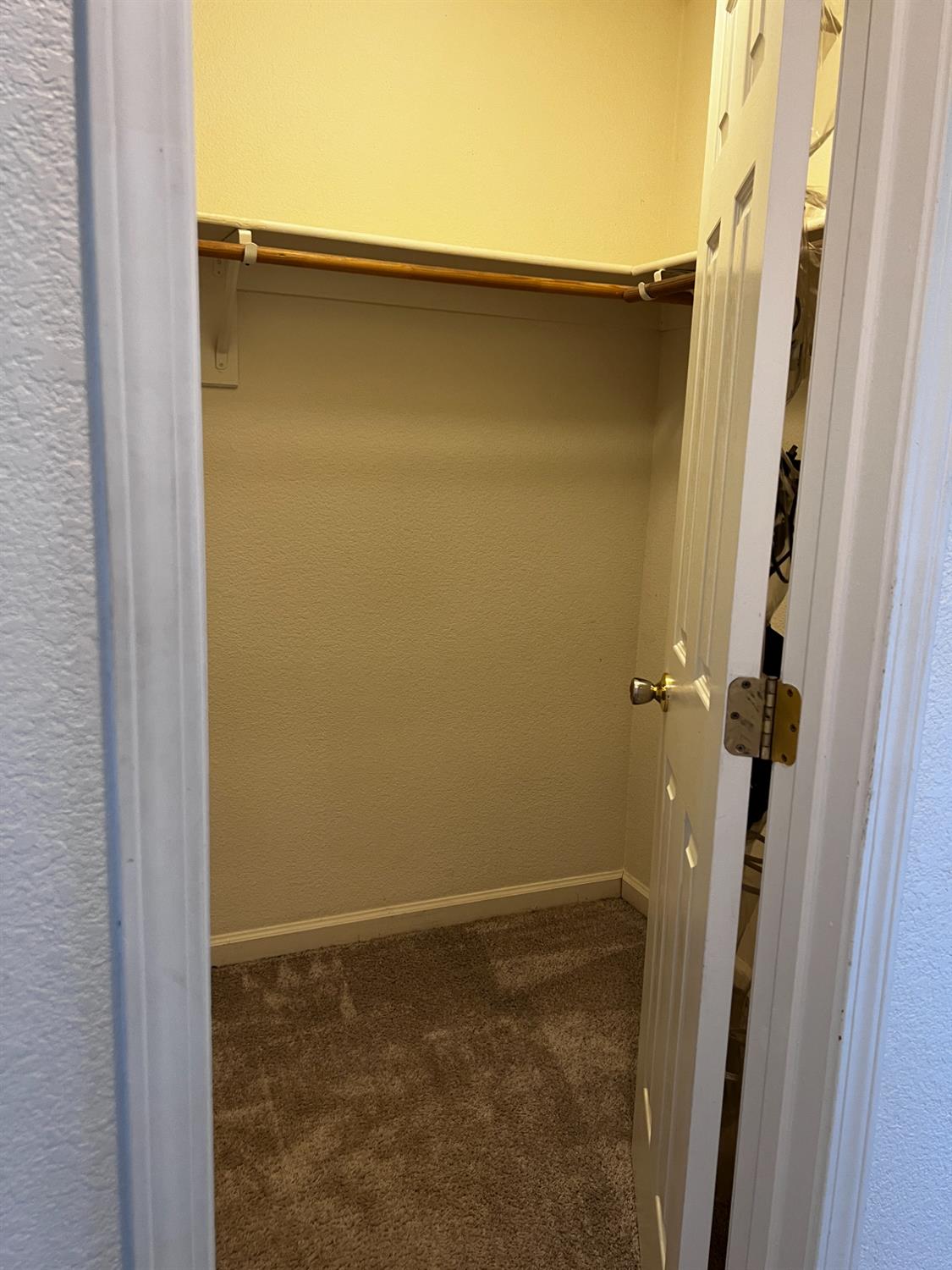 4309 Hazelnut Drive Modesto, CA 95356 - Photo 33 of 46