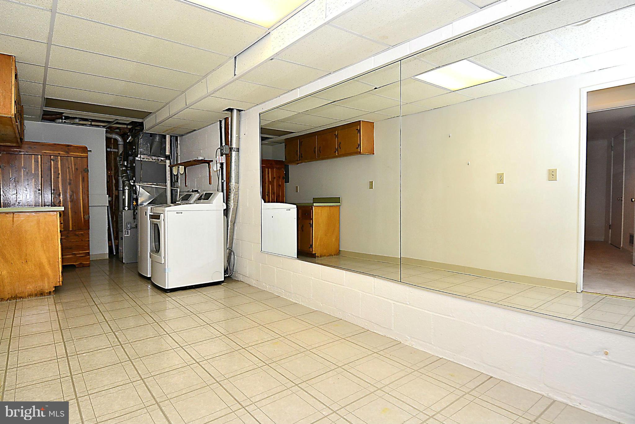 2023 Reedie Drive Silver Spring, MD 20902 - Photo 23 of 30 Interior (General)