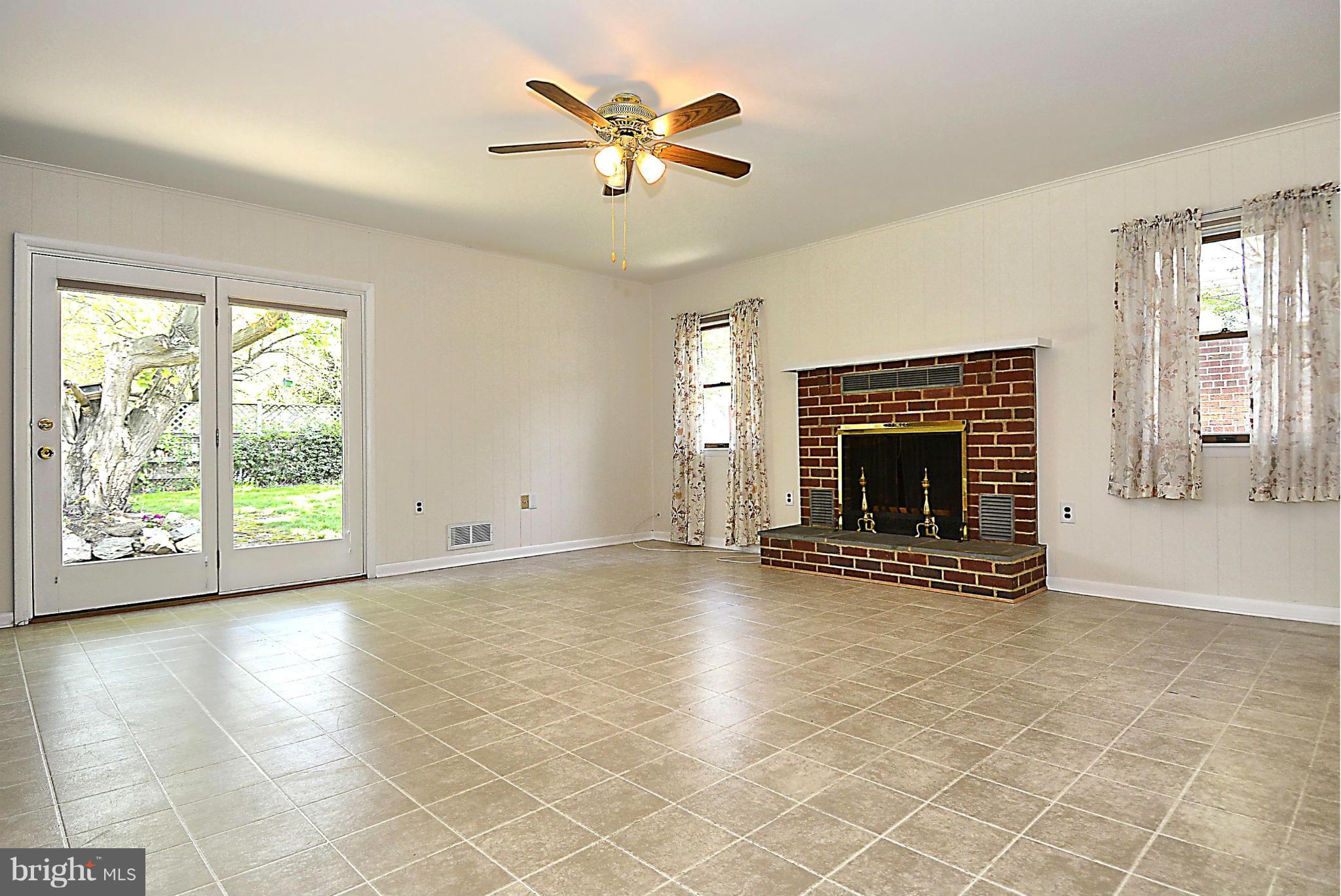 2023 Reedie Drive Silver Spring, MD 20902 - Photo 9 of 30 Family Room