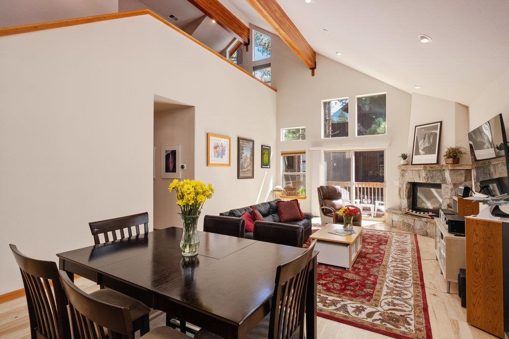 10143 Colton Creek Road Truckee, CA 96161 - Photo 7 of 26 Gallery Image 7