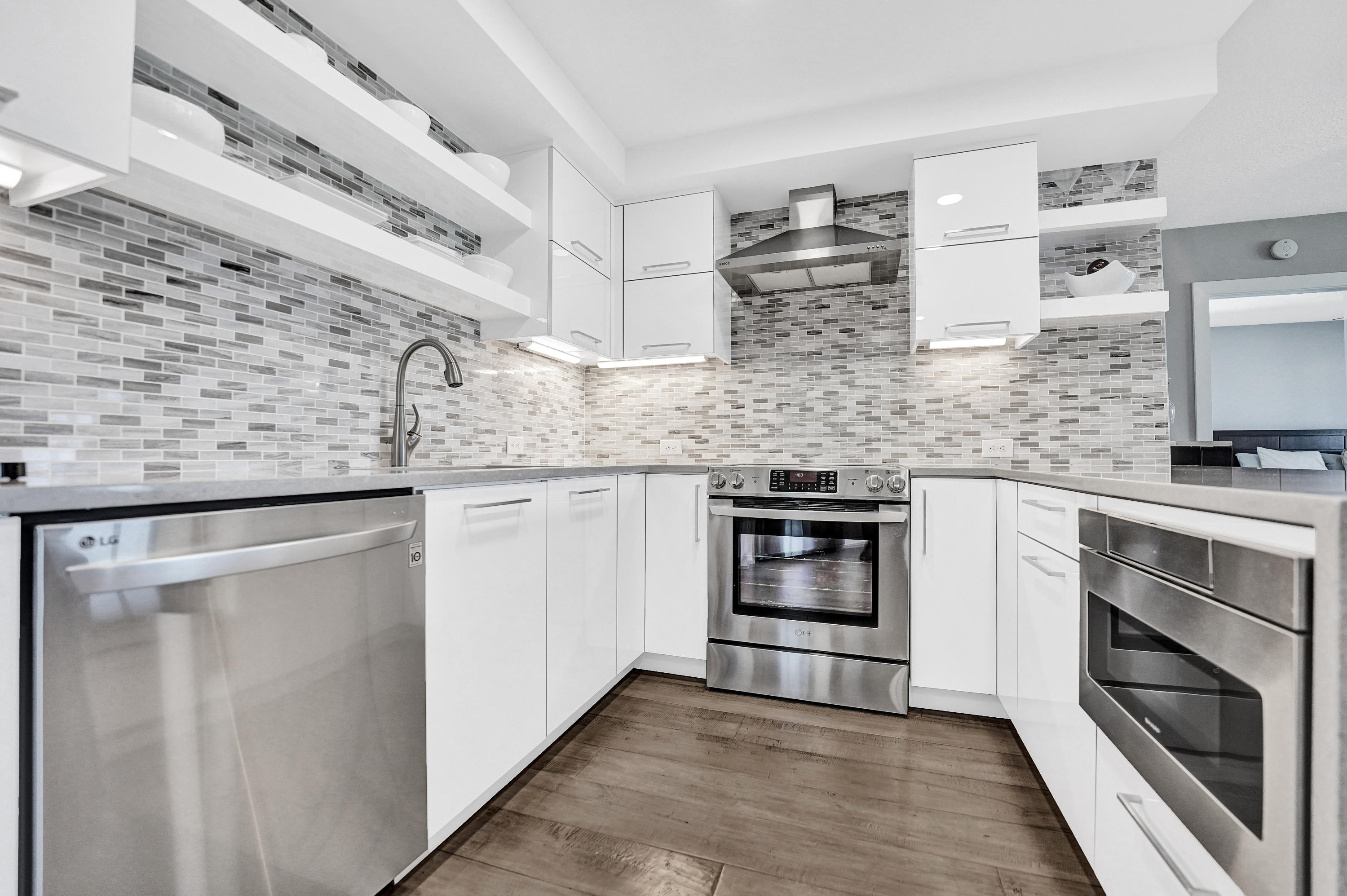 50 E Road, Unit 6D Delray Beach, FL 33483 - Photo 9 of 57 DSC04950