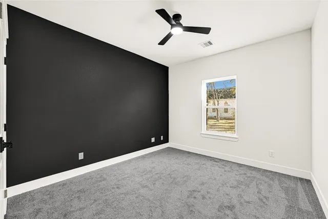 $389,000 | 105 Bledsoe Street, Prairie View, TX 77446