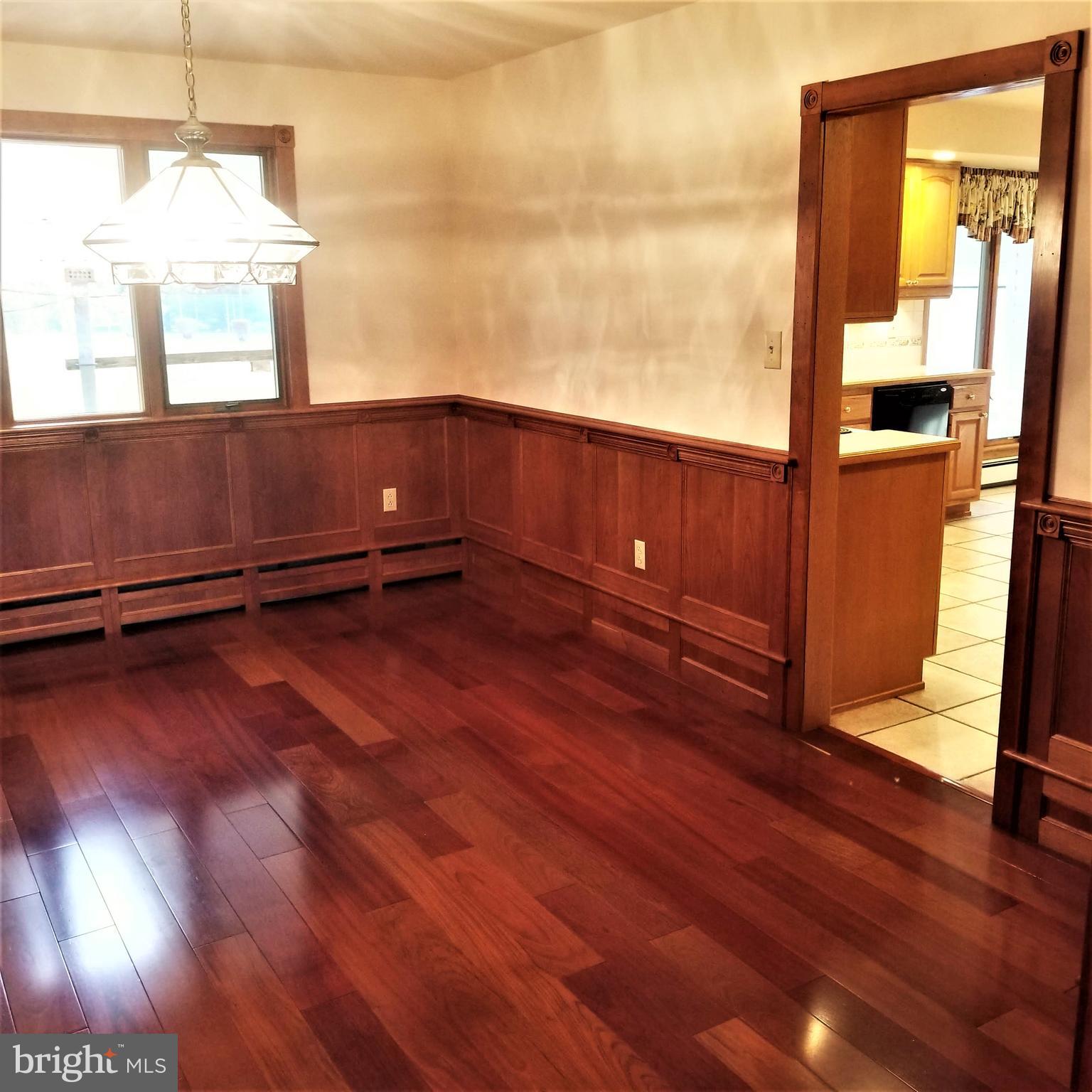 204 Manor Road Harleysville, PA 19438 - Photo 21 of 50 DR w/Cherry Shadow Boxing