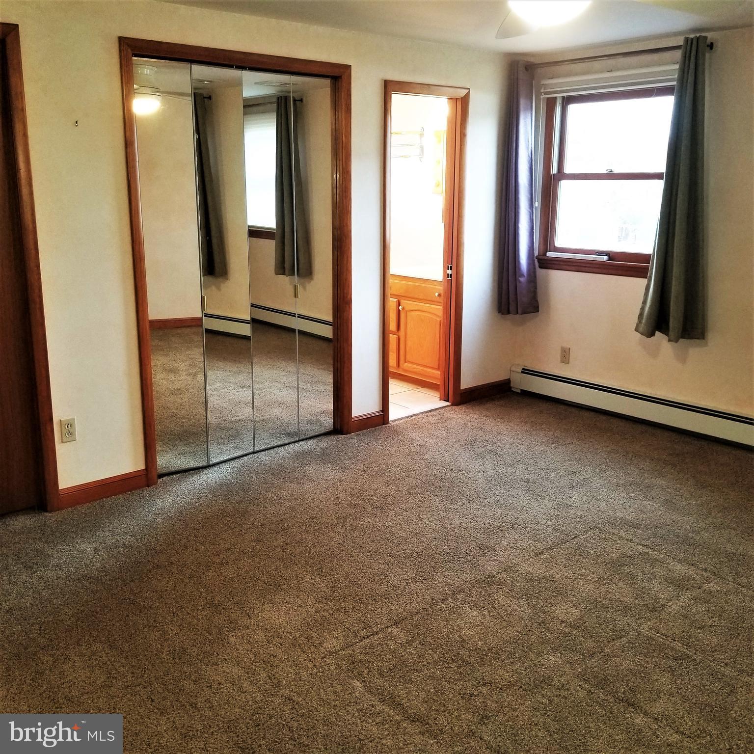 204 Manor Road Harleysville, PA 19438 - Photo 27 of 50 Primary BR & Bath