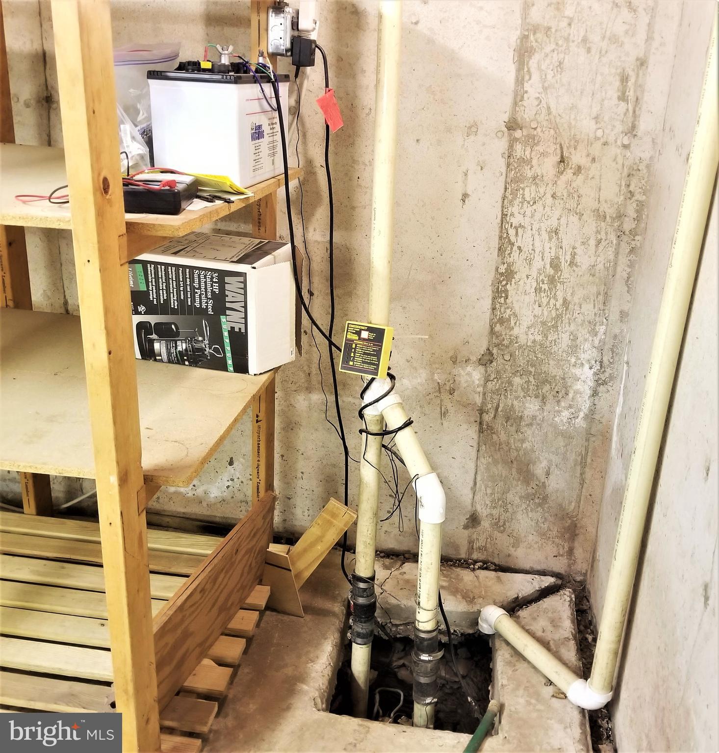204 Manor Road Harleysville, PA 19438 - Photo 46 of 50 Sump Pump w/Battery Backup