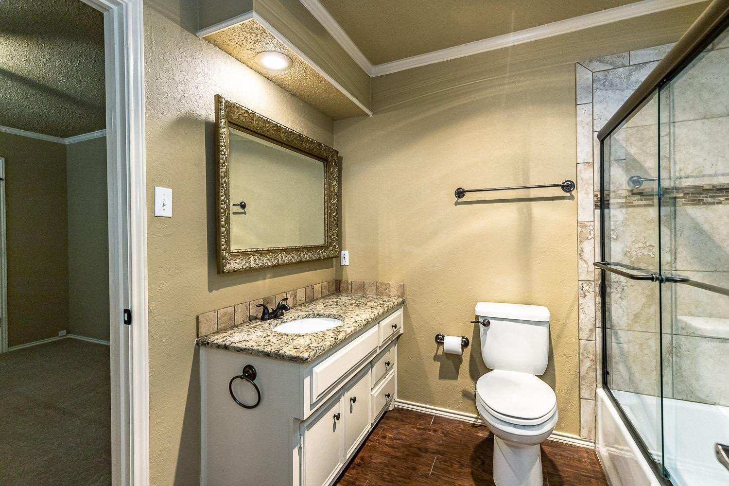 8216 Raleigh Avenue Lubbock, TX 79424 - Photo 36 of 45 Second Bath