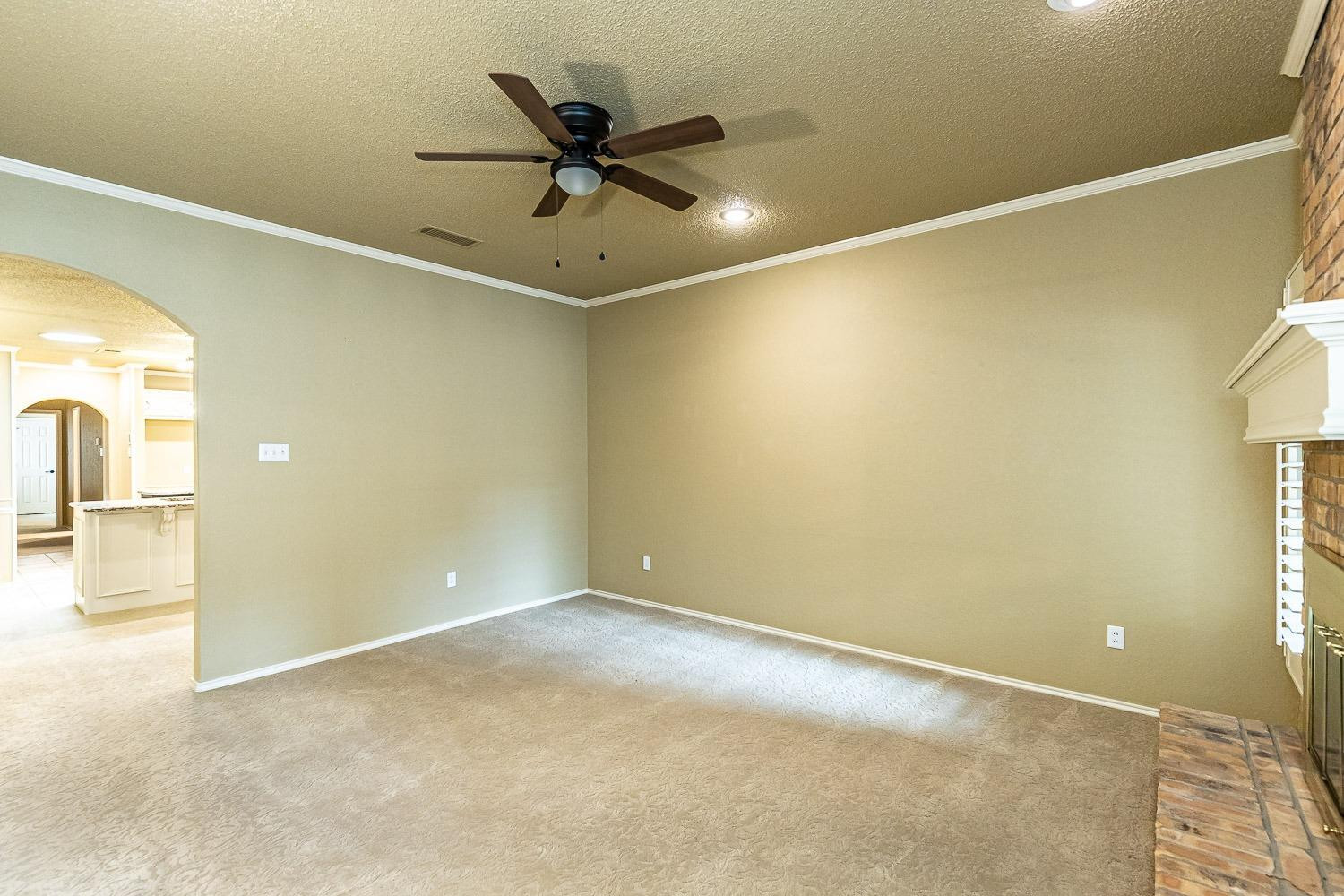 8216 Raleigh Avenue Lubbock, TX 79424 - Photo 8 of 45 Photo 8