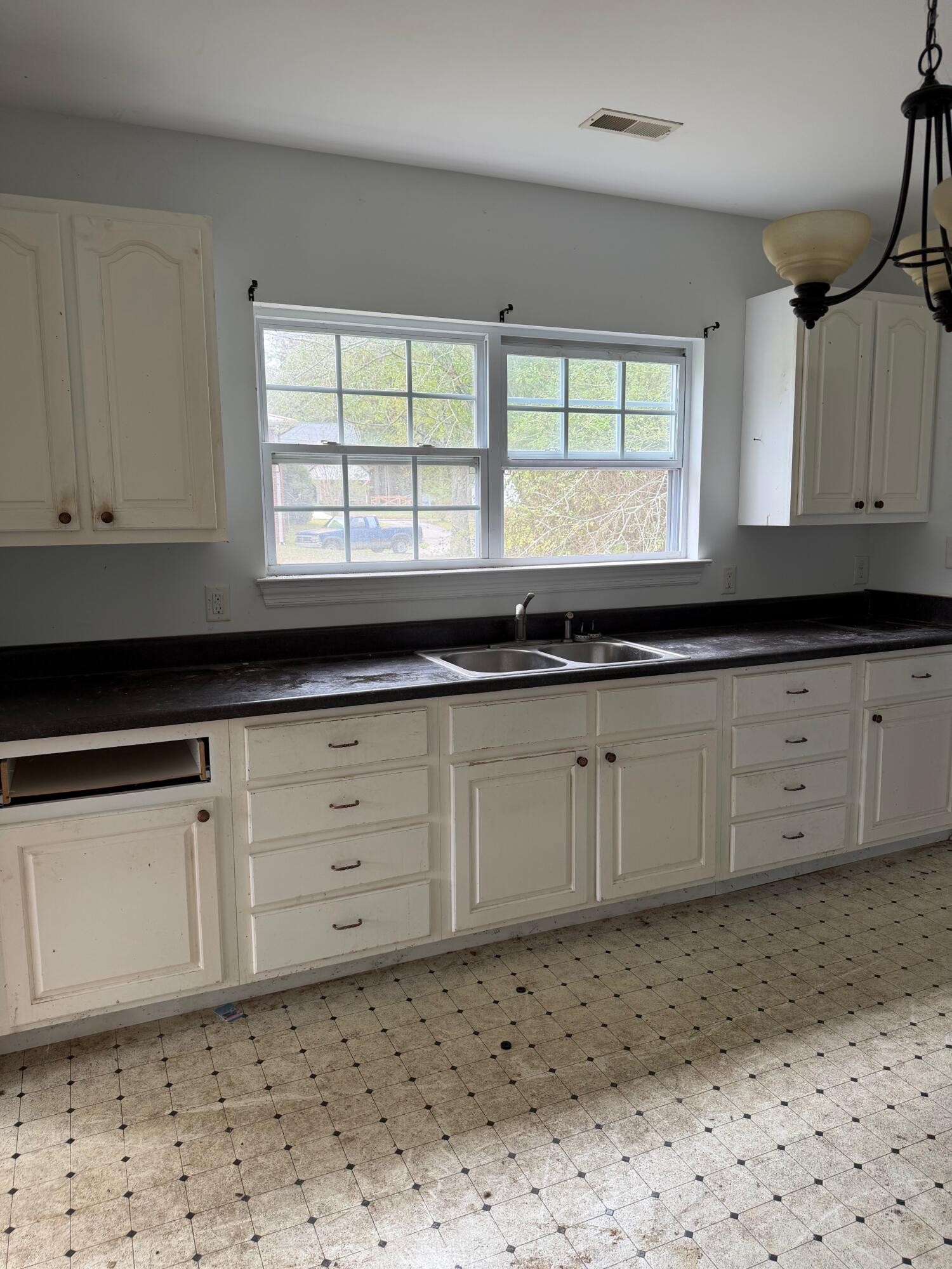 119 Helton Road Southwest Cleveland, TN 37311 - Photo 3 of 11 Gallery Image 3