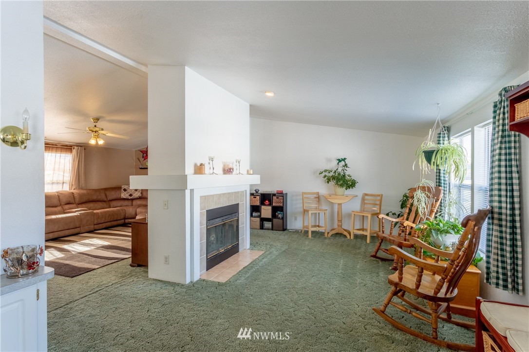 1565 Lower Monitor Road Wenatchee, WA 98801 - Photo 3 of 25 Gallery Image 3