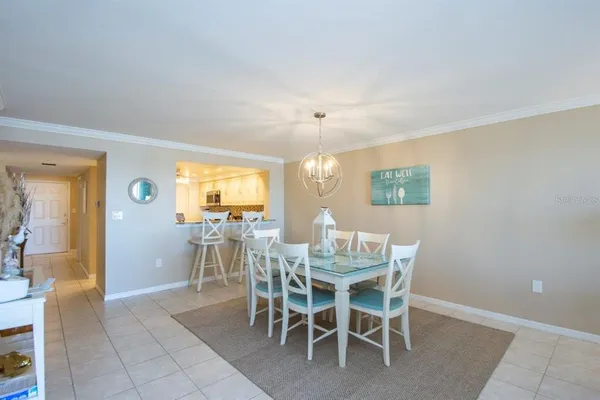 $4,000 | 6500 Sunset Way, Unit 321, St. Pete Beach, FL 33706