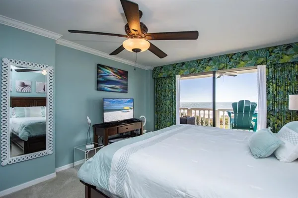 $4,000 | 6500 Sunset Way, Unit 321, St. Pete Beach, FL 33706