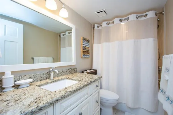 $4,000 | 6500 Sunset Way, Unit 321, St. Pete Beach, FL 33706