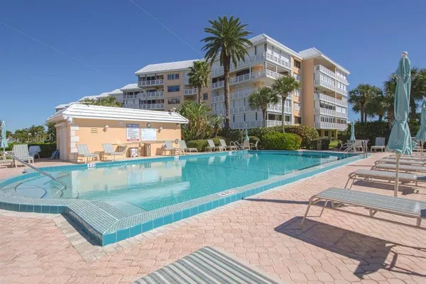 $4,000 | 6500 Sunset Way, Unit 321, St. Pete Beach, FL 33706