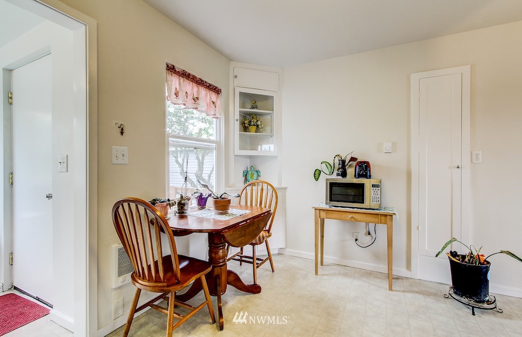 1307 Maple Street Everett, WA 98201 - Photo 14 of 20 Gallery Image 14