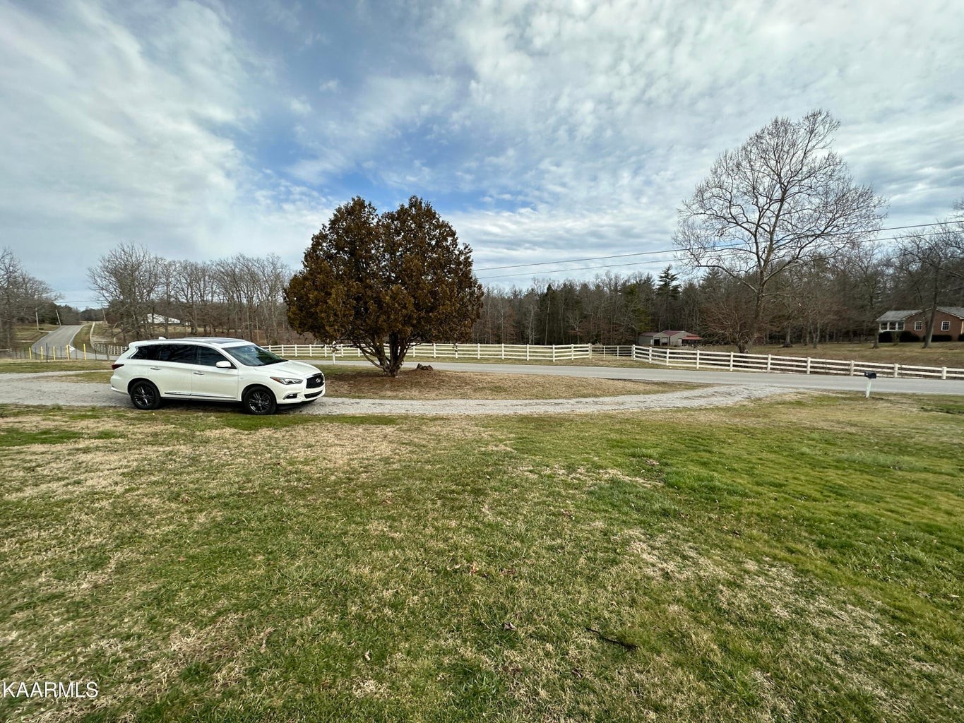 2270 Roslin Road Clarkrange, TN 38553 - Photo 4 of 60 Gallery Image 4