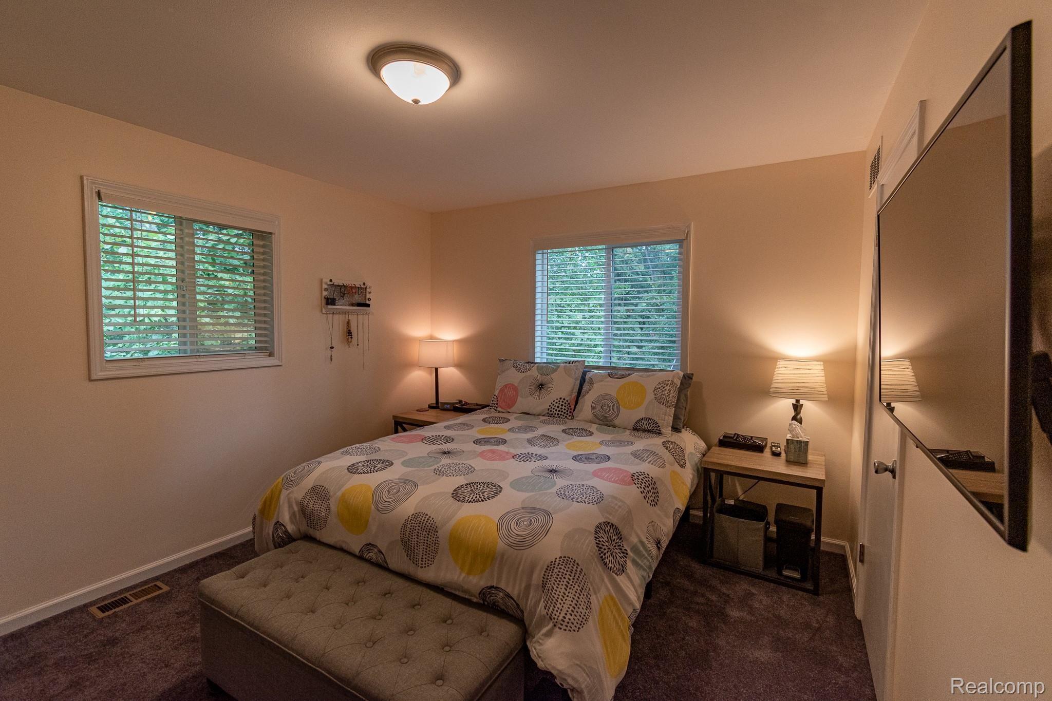 1323 Hunter Road Brighton, MI 48114 - Photo 15 of 28 HardyMediaCompany-4547.jpg