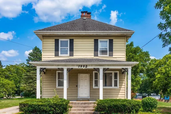 $250,000 | 1992 Harrisburg Pike, Grove City, OH 43123