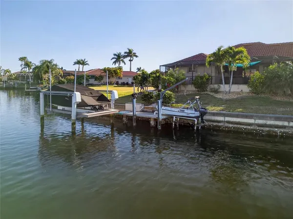 $719,000 | 528 Marseilles Court, Punta Gorda, FL 33950