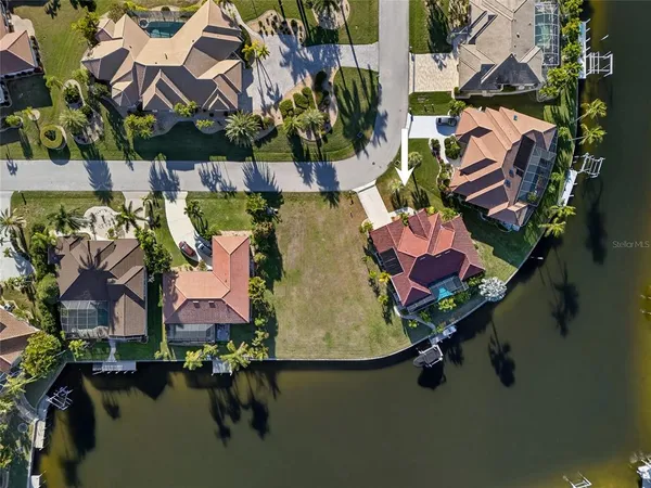 $719,000 | 528 Marseilles Court, Punta Gorda, FL 33950