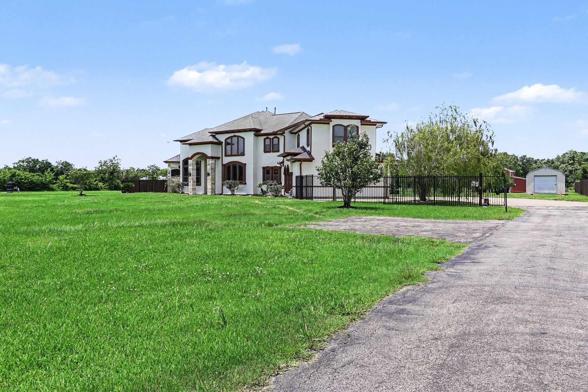1909 East Archer Road Baytown, TX 77521 - Photo 2 of 45