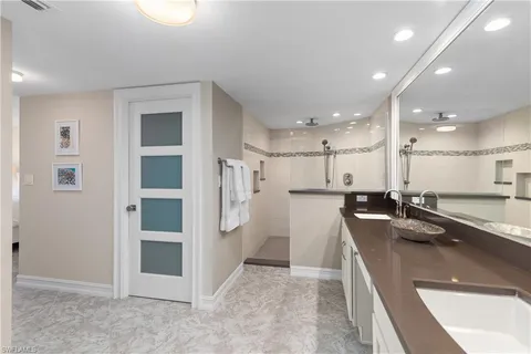 $15,000 | 3115 Gulf Shore Boulevard North, Unit 203S, Naples, FL 34103