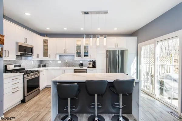 $695,000 | 10 Gannet Court, Wayne, NJ 07470