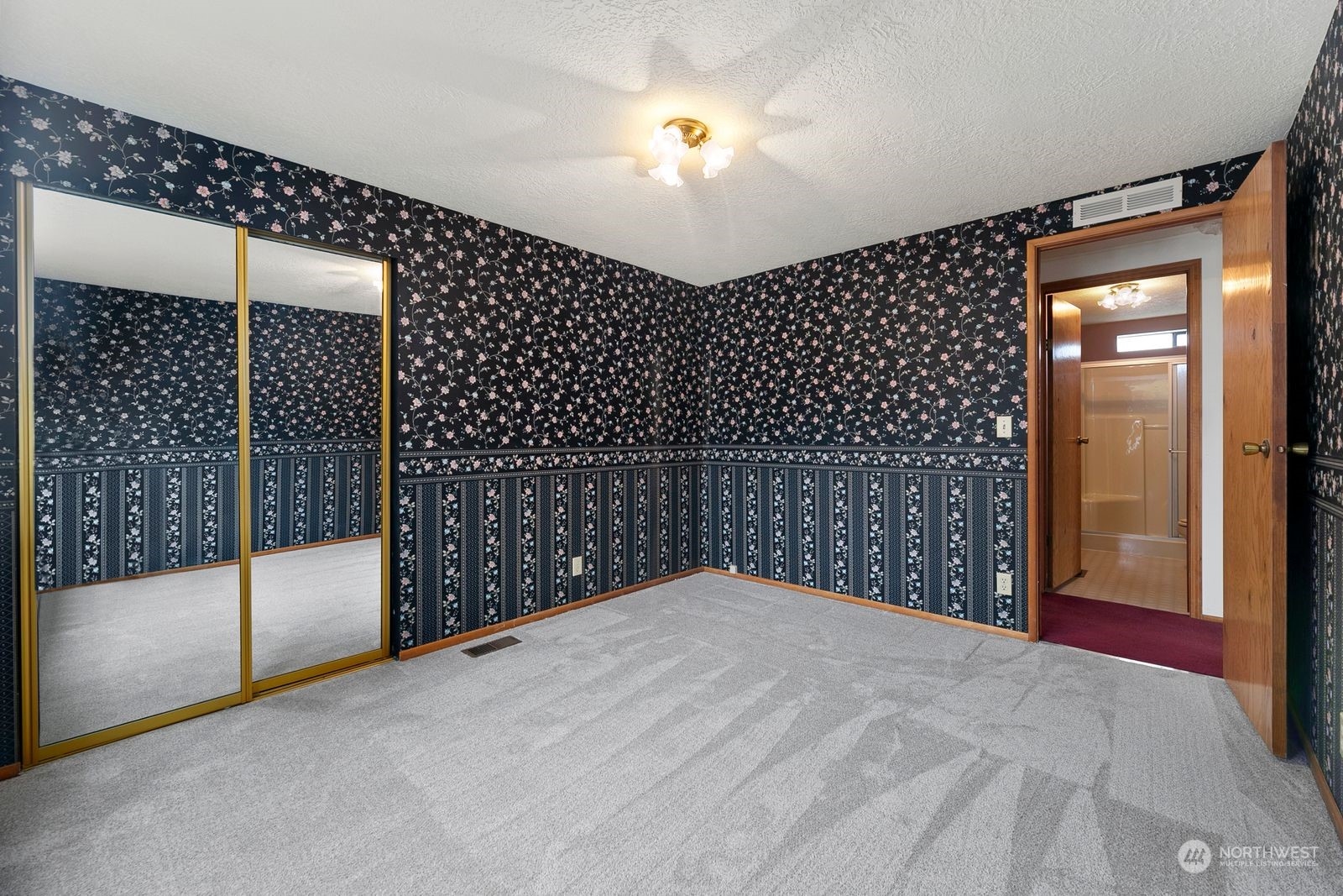 12516 Northeast 199th Street Bothell, WA 98011 - Photo 17 of 25 Gallery Image 17