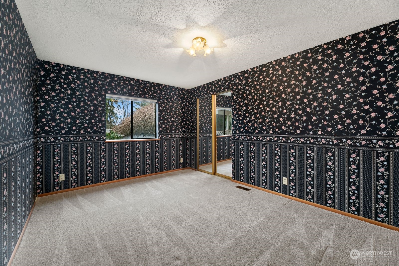 12516 Northeast 199th Street Bothell, WA 98011 - Photo 18 of 25 Gallery Image 18