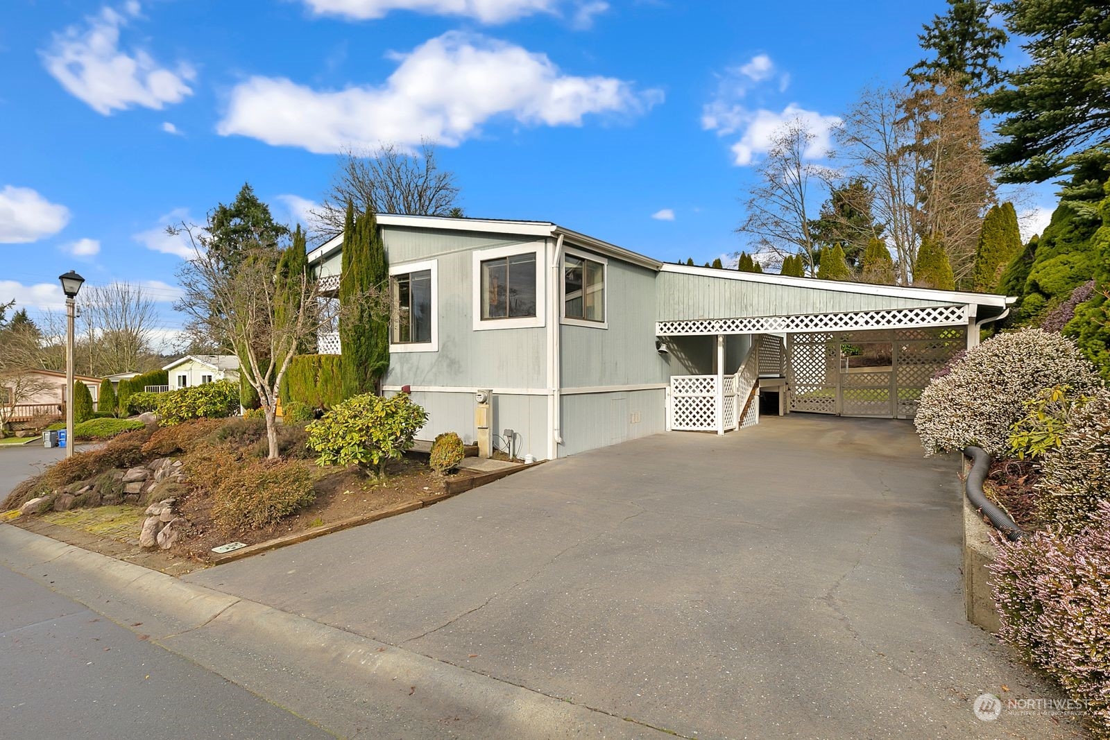 12516 Northeast 199th Street Bothell, WA 98011 - Photo 2 of 25 Gallery Image 2