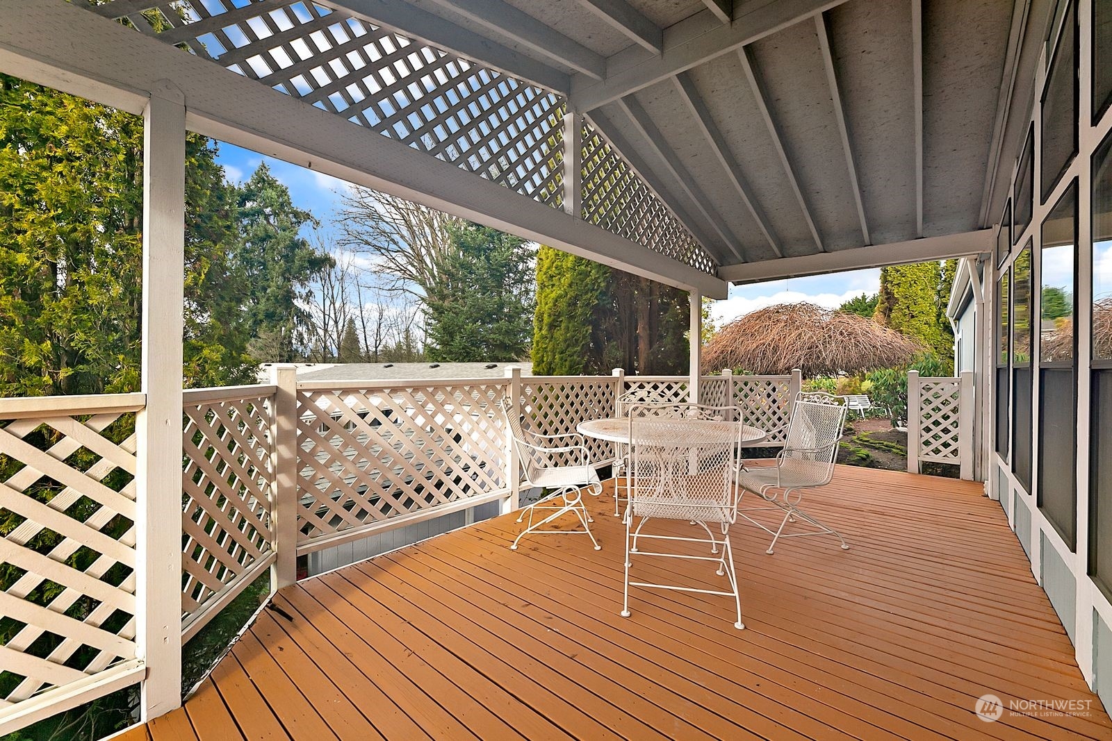 12516 Northeast 199th Street Bothell, WA 98011 - Photo 21 of 25 Gallery Image 21