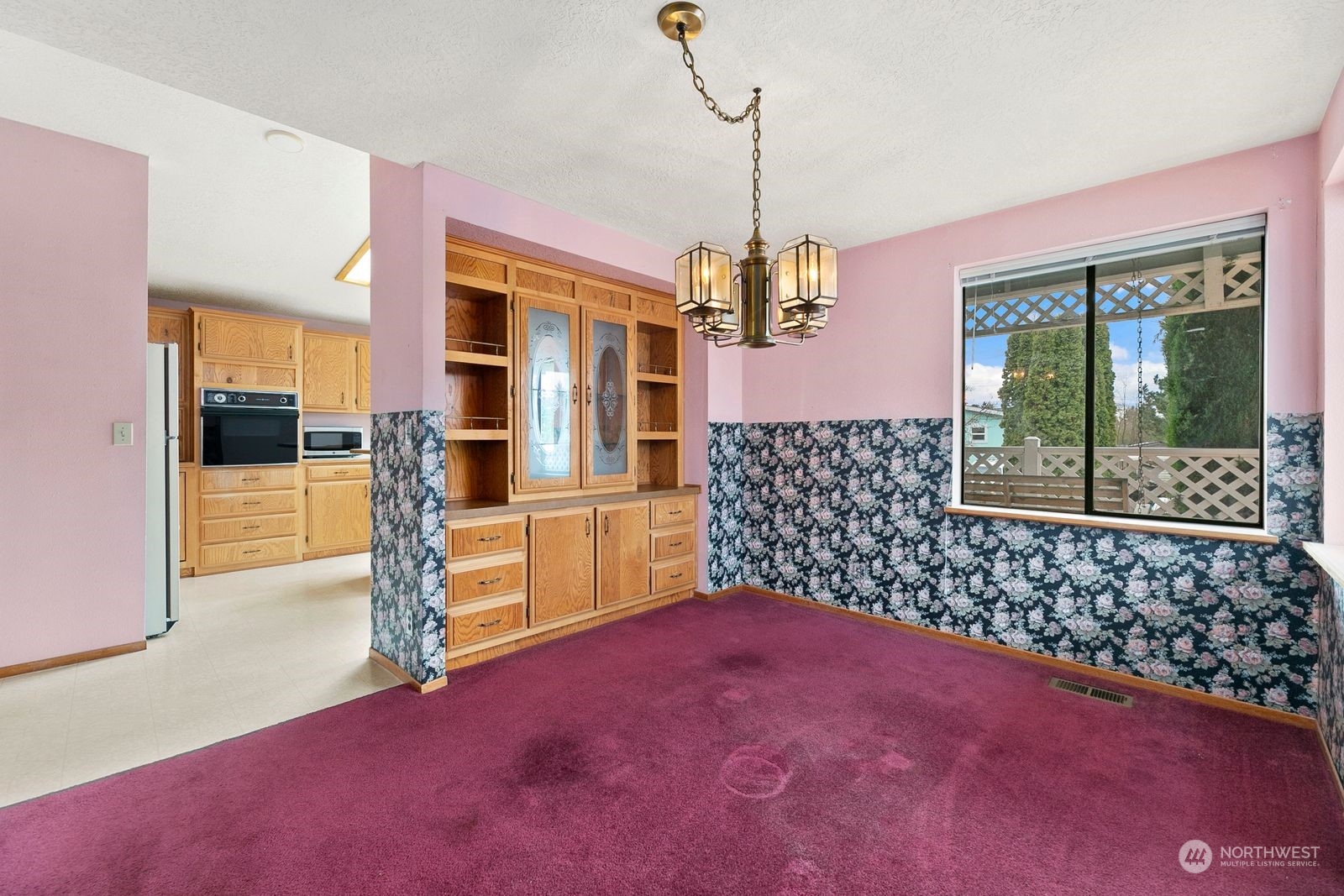 12516 Northeast 199th Street Bothell, WA 98011 - Photo 10 of 25 Gallery Image 10